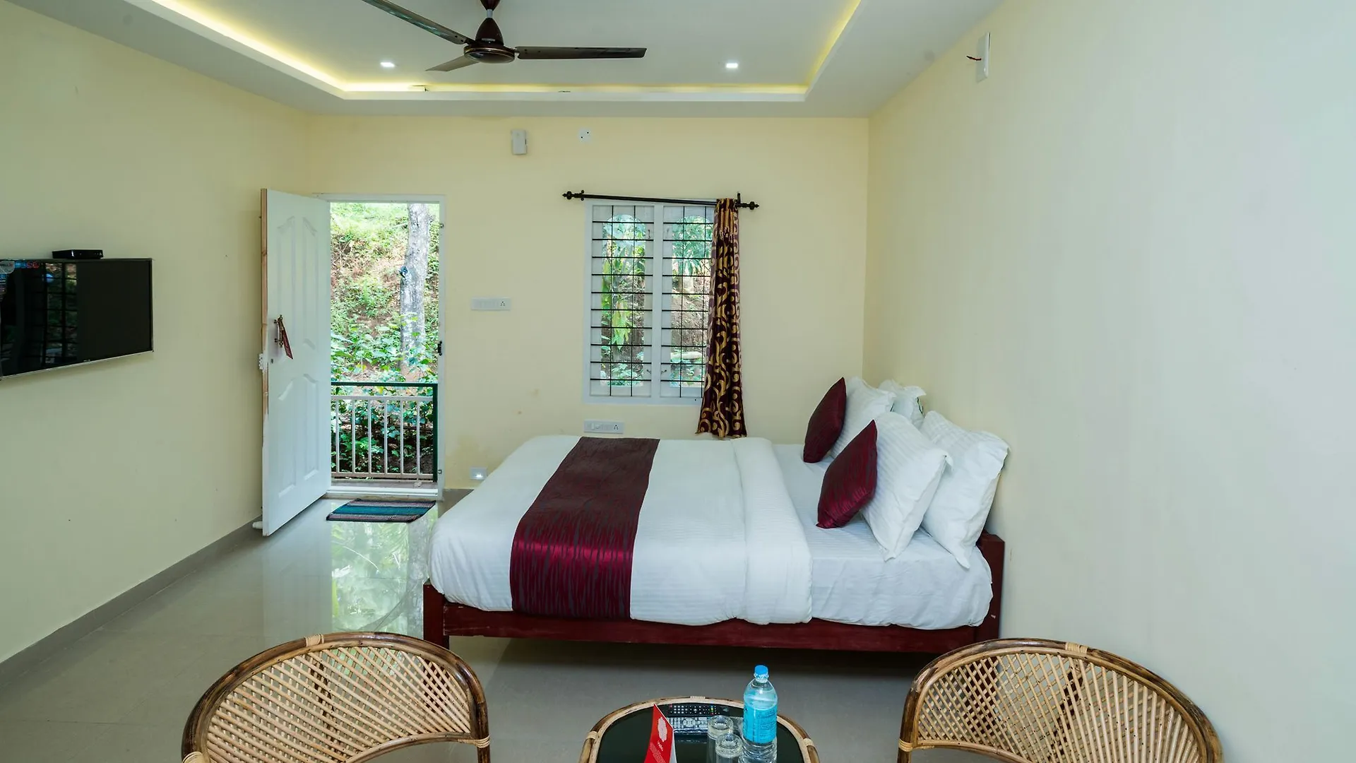 Oyo 10146 Eden Farm House مونار 3*,  الهند